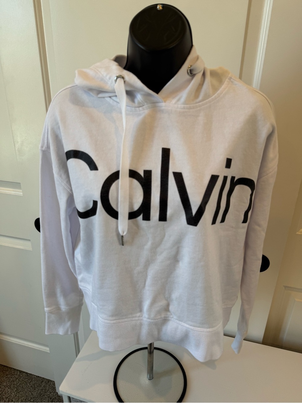 Calvin Klein White Performance Pullover & Cuddl Duds Lounge Set - Picture 2 of 7
